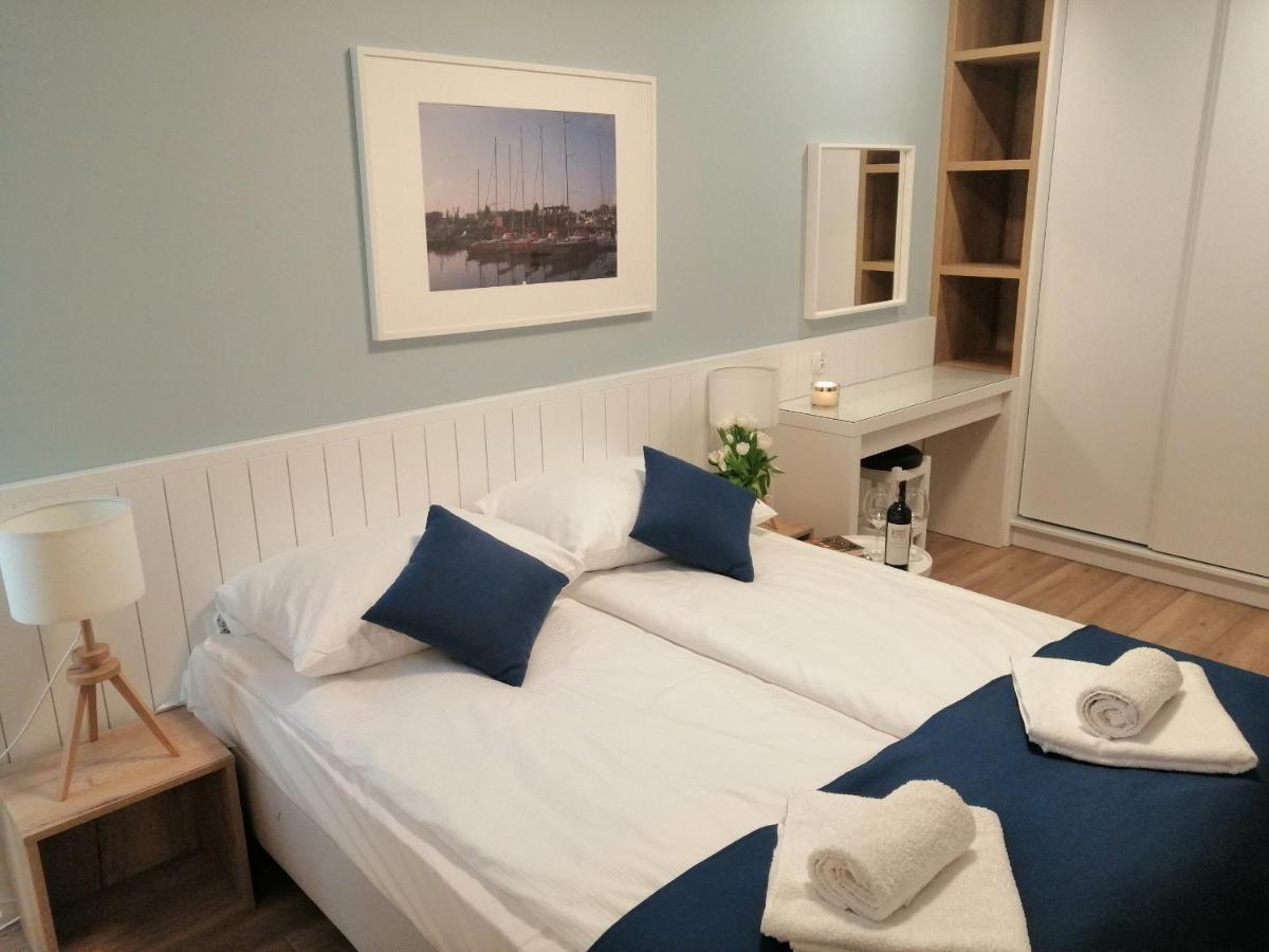 Cicha Przystan Apartamenty Platany Kolobrzeg Exterior photo